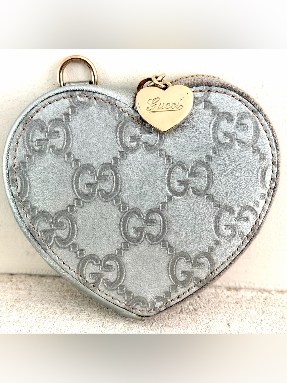 GUCCI Metallic Silver Guccissima Heart Coin Purse Key Pouch
